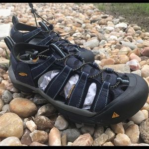 Keen Newport H2 Hiking Walking Watersport Sandals